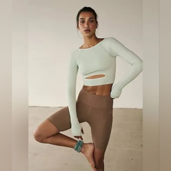 Free People Movement Cut it Out Long Sleeve Size XS/S in Mint NWOT * - Picture 2 of 8
